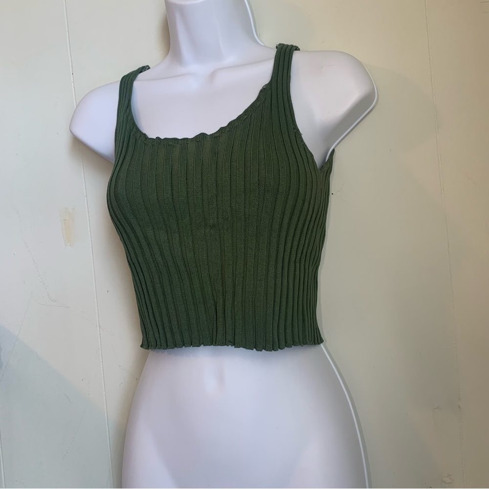Green Ribbed Tank Top - Picture 3 of 10
